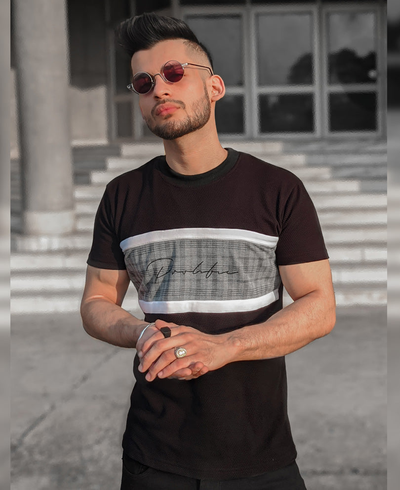 Black Tape Signature Print Half Sleeves T-Shirt