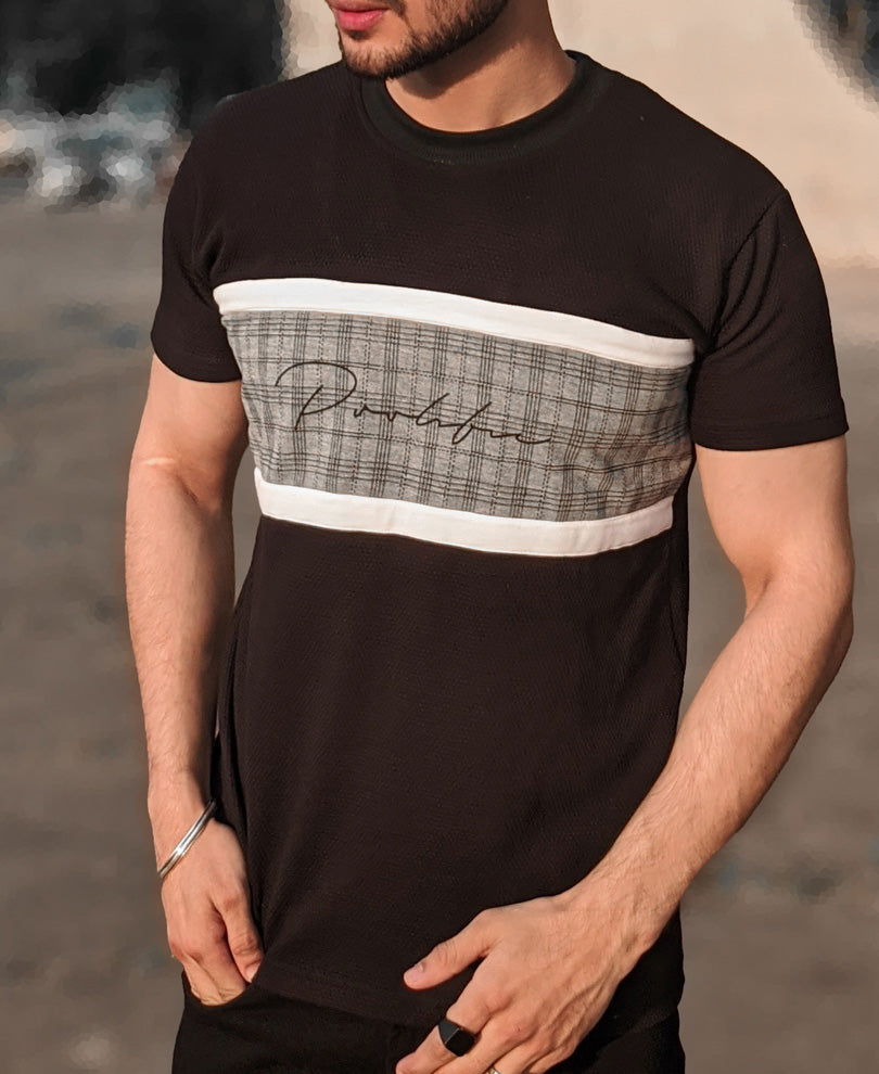 Black Tape Signature Print Half Sleeves T-Shirt